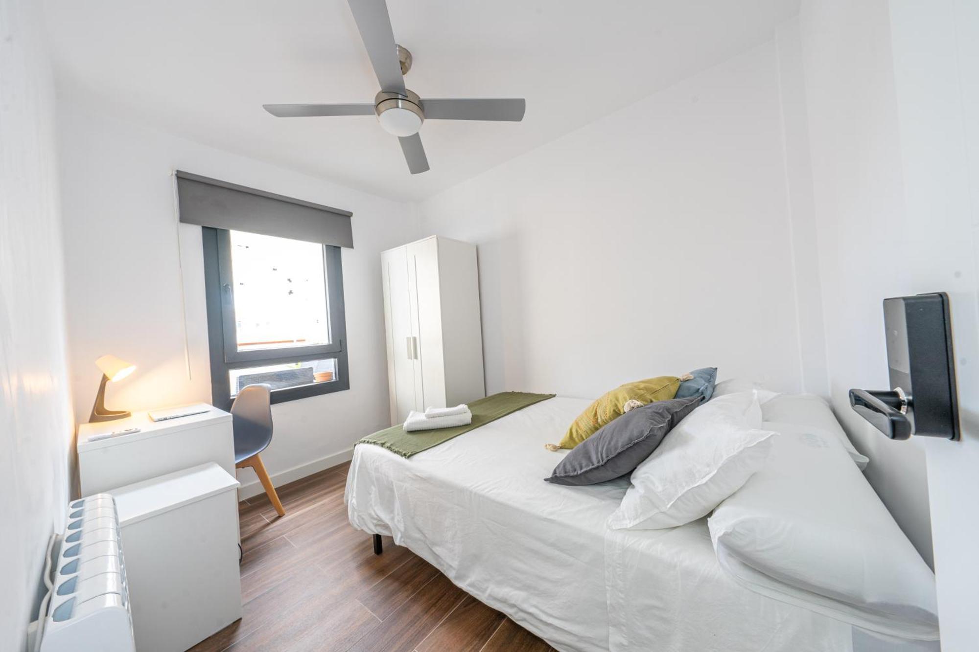 Apartamentosdnord Реус Экстерьер фото