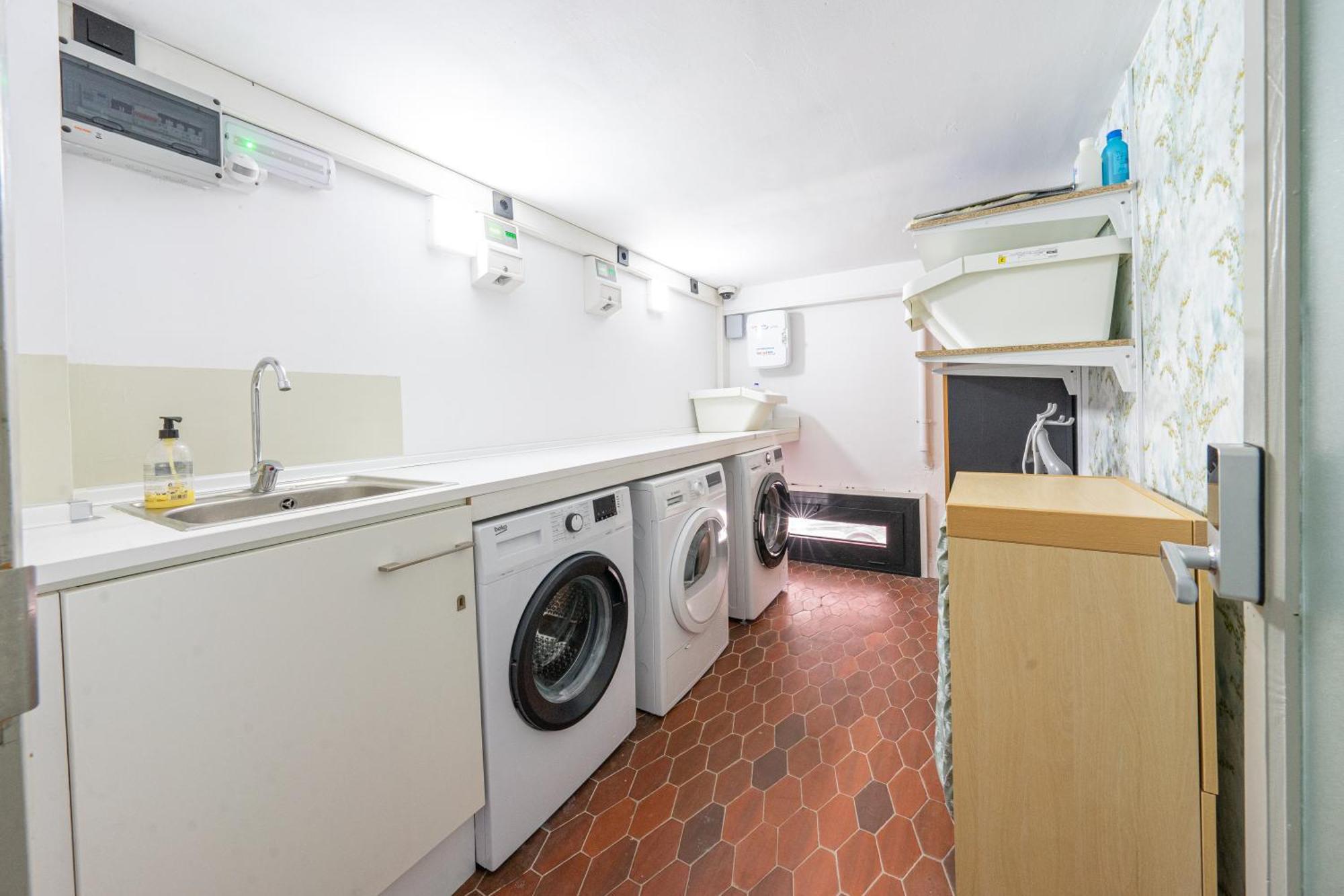 Apartamentosdnord Реус Экстерьер фото